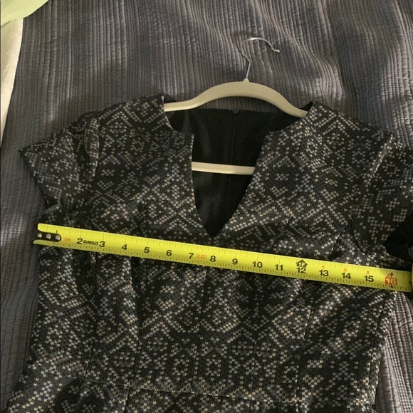 BNWOT Elegant Black and Gray Patterned Dress By Nanette Lepore - Picture 11 of 14